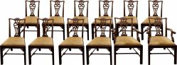 Autor Não Identificado - Conjunto de 10 cadeiras e 2 poltronas para mesa de jantar em mogno estilo Chippendale