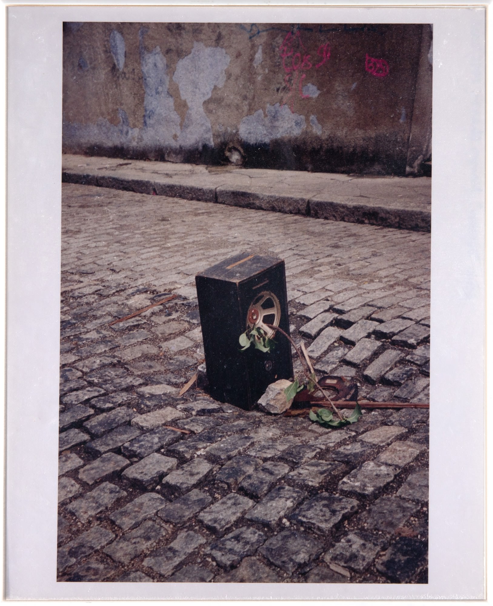 Marcos Chaves - Sem Título - (Série Buracos)